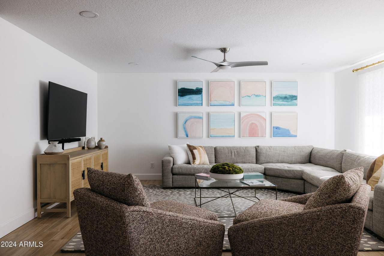 6629 Dreyfus Avenue - Photo 1