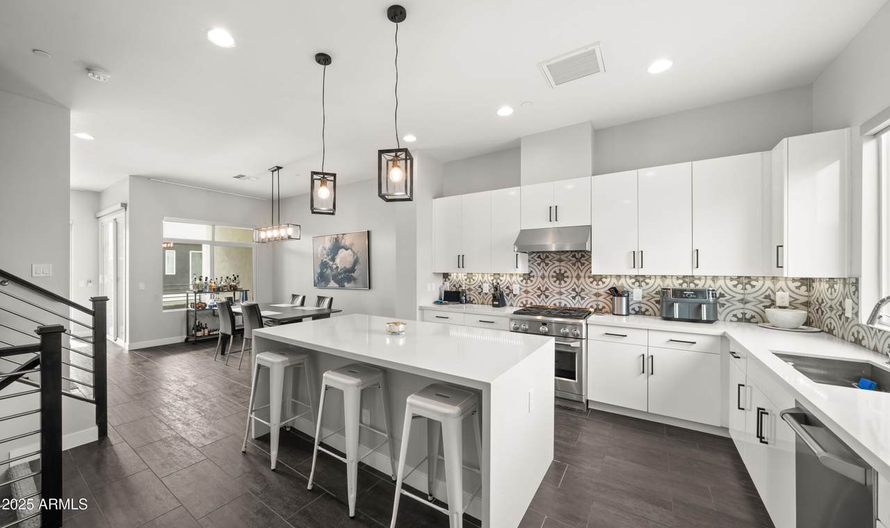 1717 Morten Avenue - Photo 1