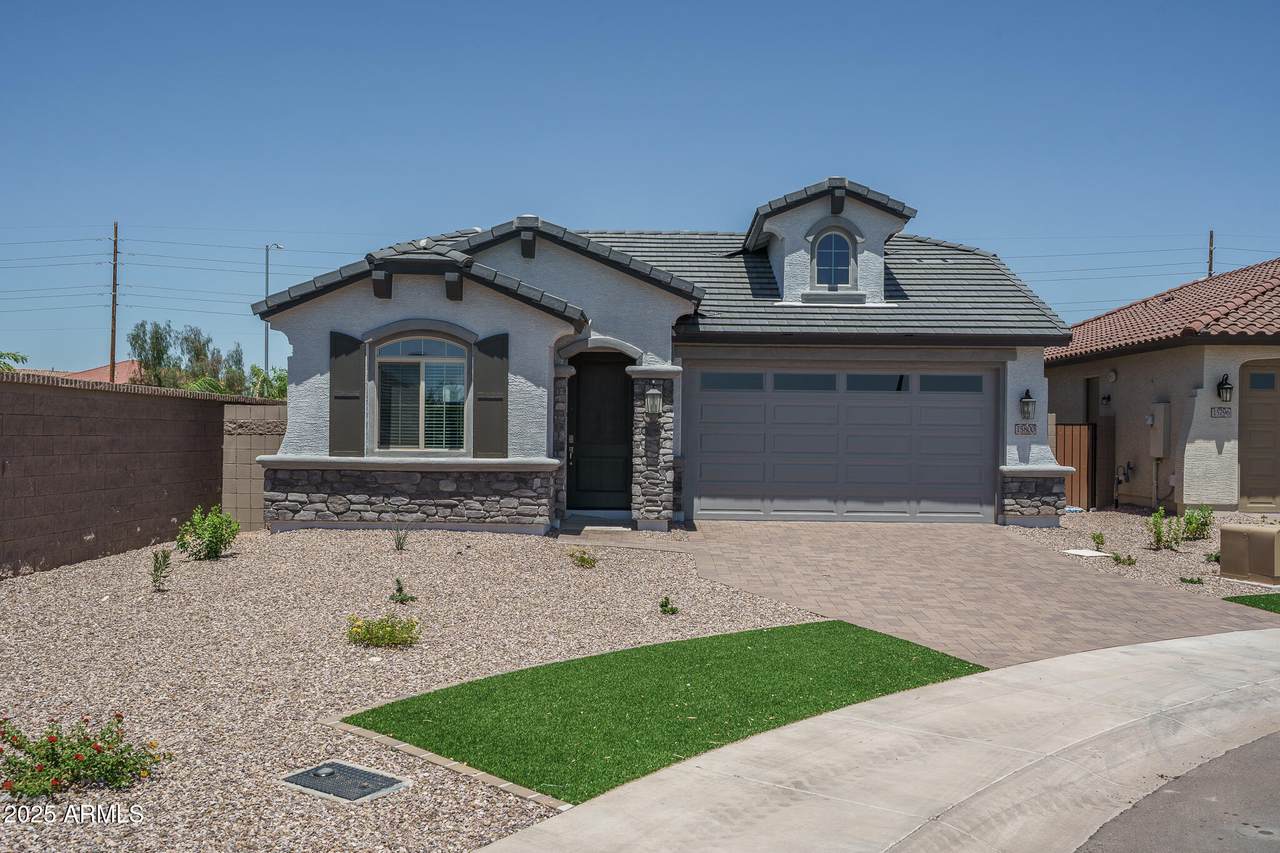 15800 Georgia Drive - Photo 1