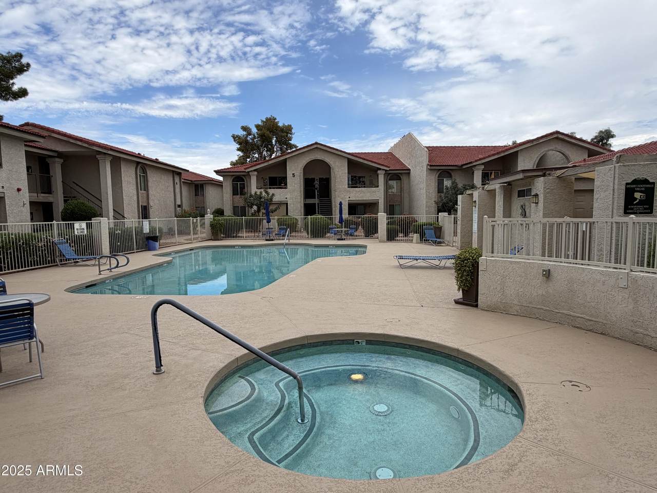 10610 48TH Street - Photo 1