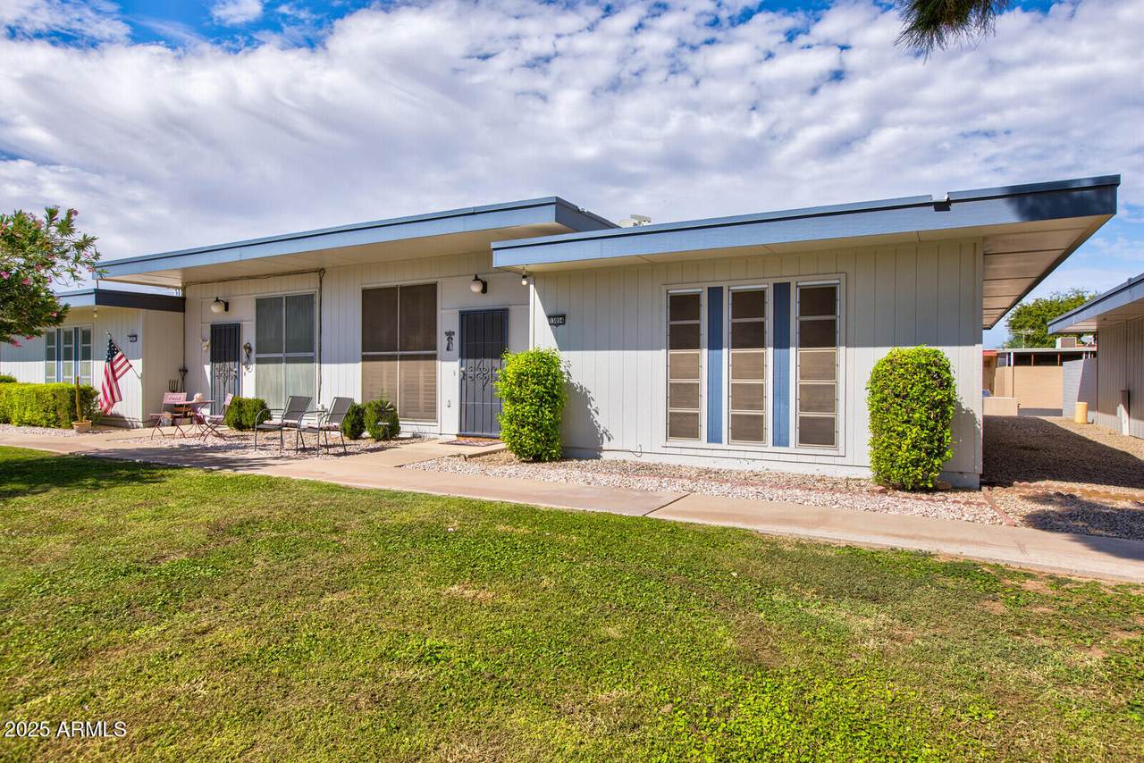 13054 100TH Avenue - Photo 1