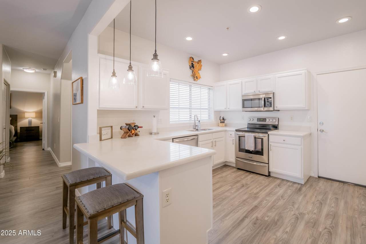 2801 Litchfield Road - Photo 1