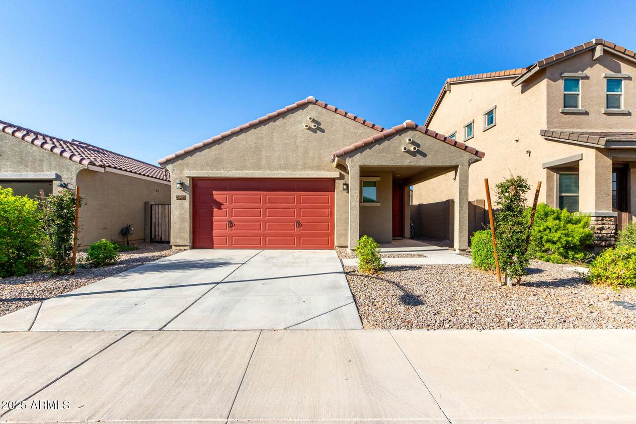 40558 Sunland Drive - Photo 1
