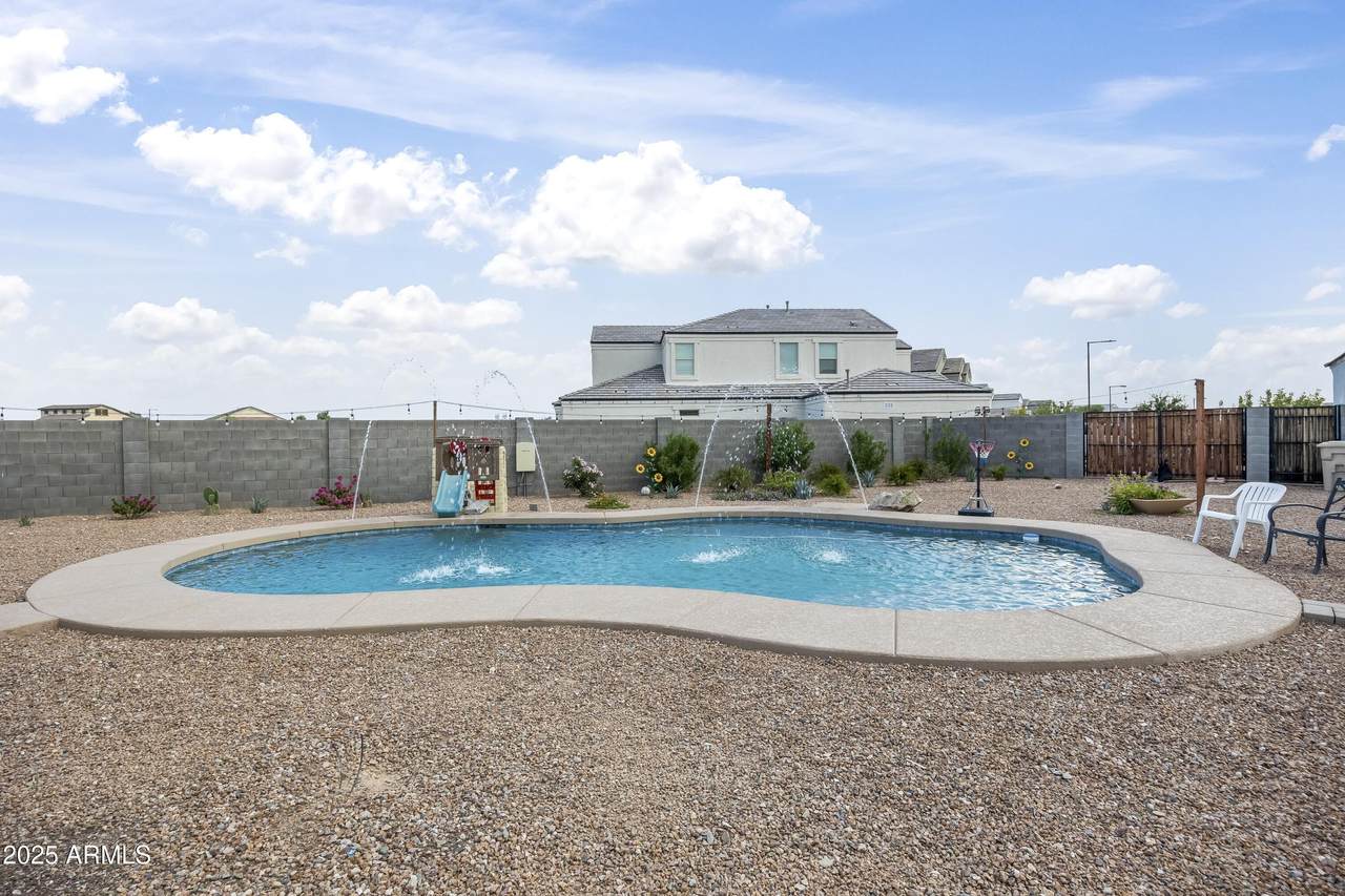 30700 Weldon Avenue - Photo 1