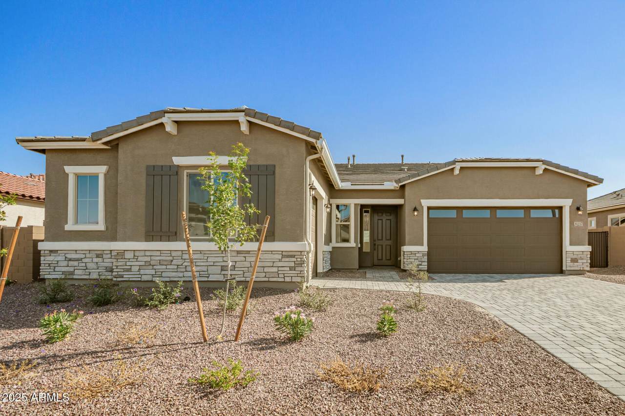 20237 Monterey Way - Photo 1