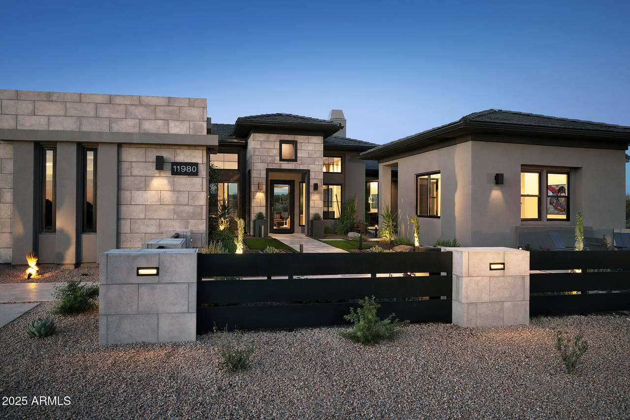 11980 Desert Willow Drive - Photo 1