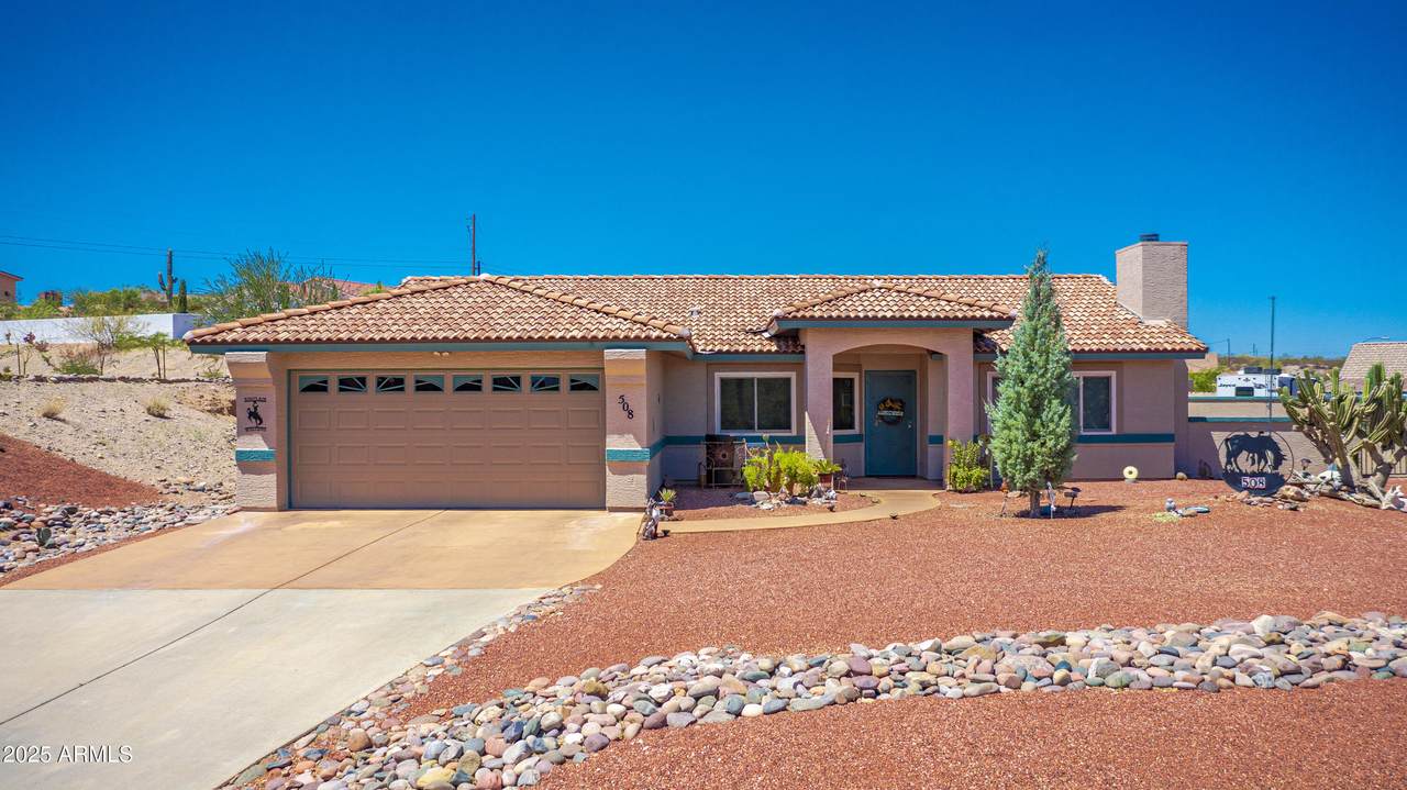 508 Sierra Vista Drive - Photo 1