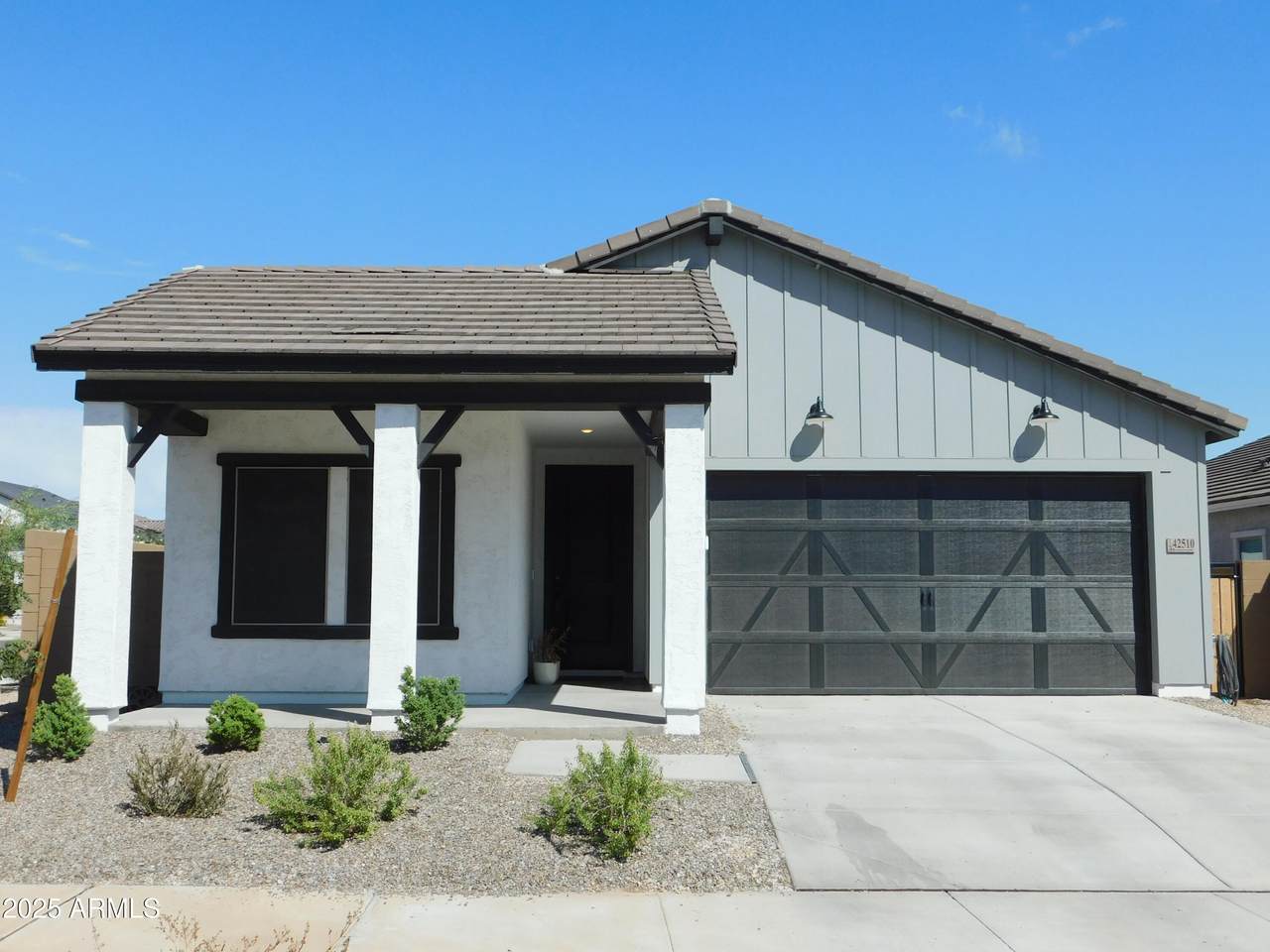 42510 Vincent Drive - Photo 1