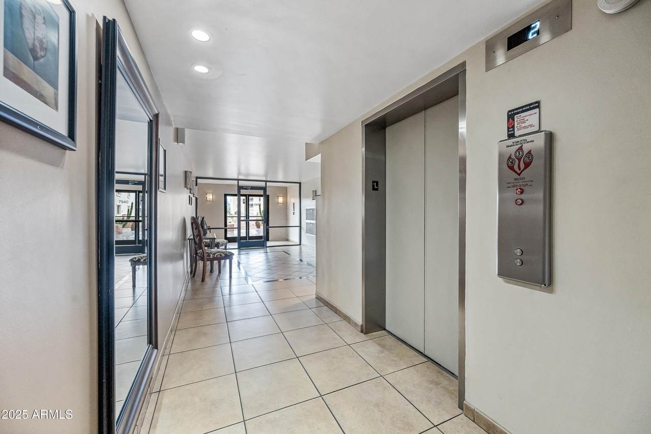7940 Camelback Road - Photo 1