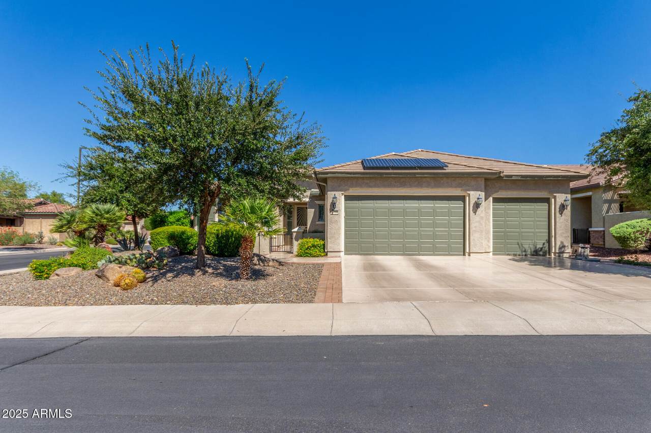 26704 Tonopah Drive - Photo 1