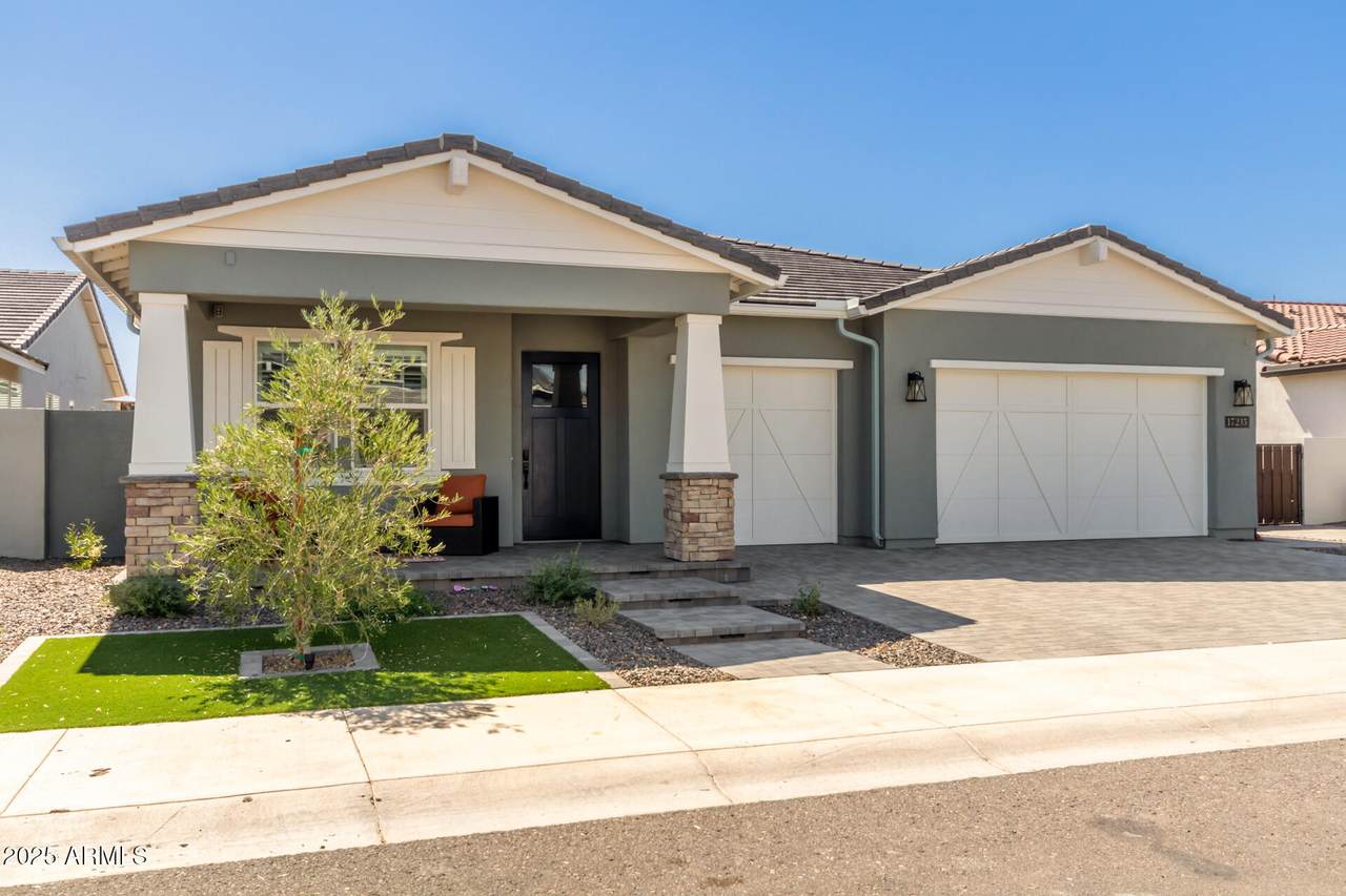 17235 Edinburg Street - Photo 1