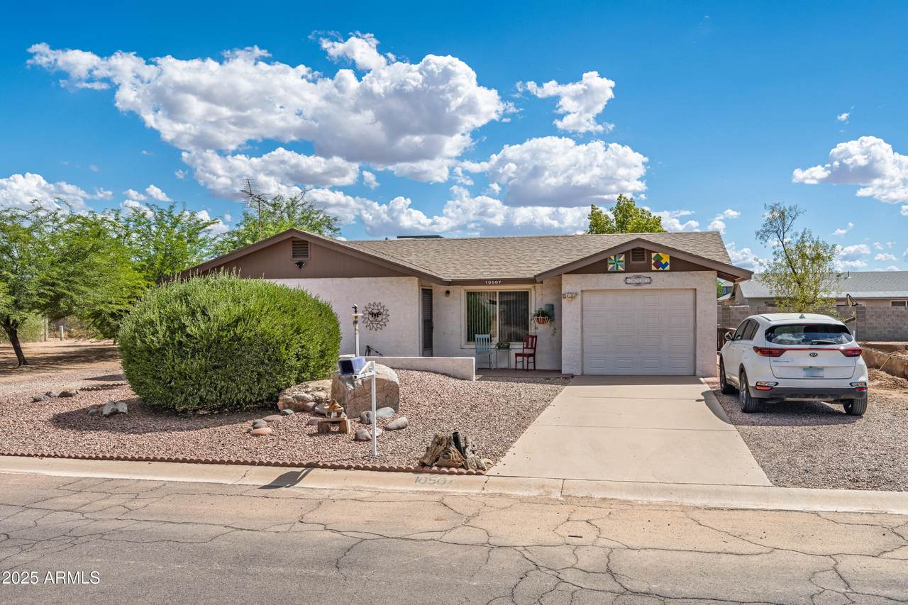 10507 Buena Vista Drive - Photo 1