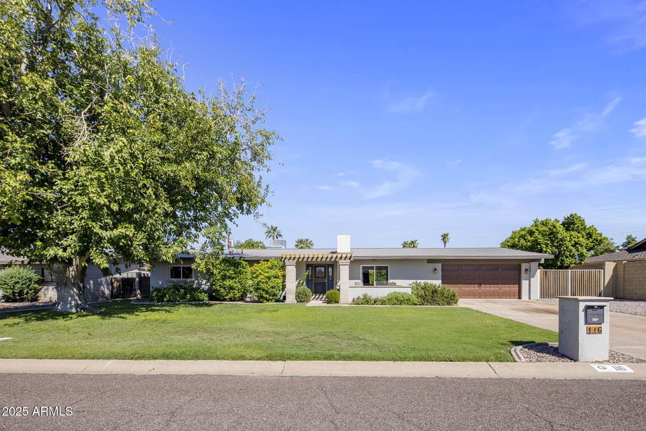 116 Seminole Drive - Photo 1