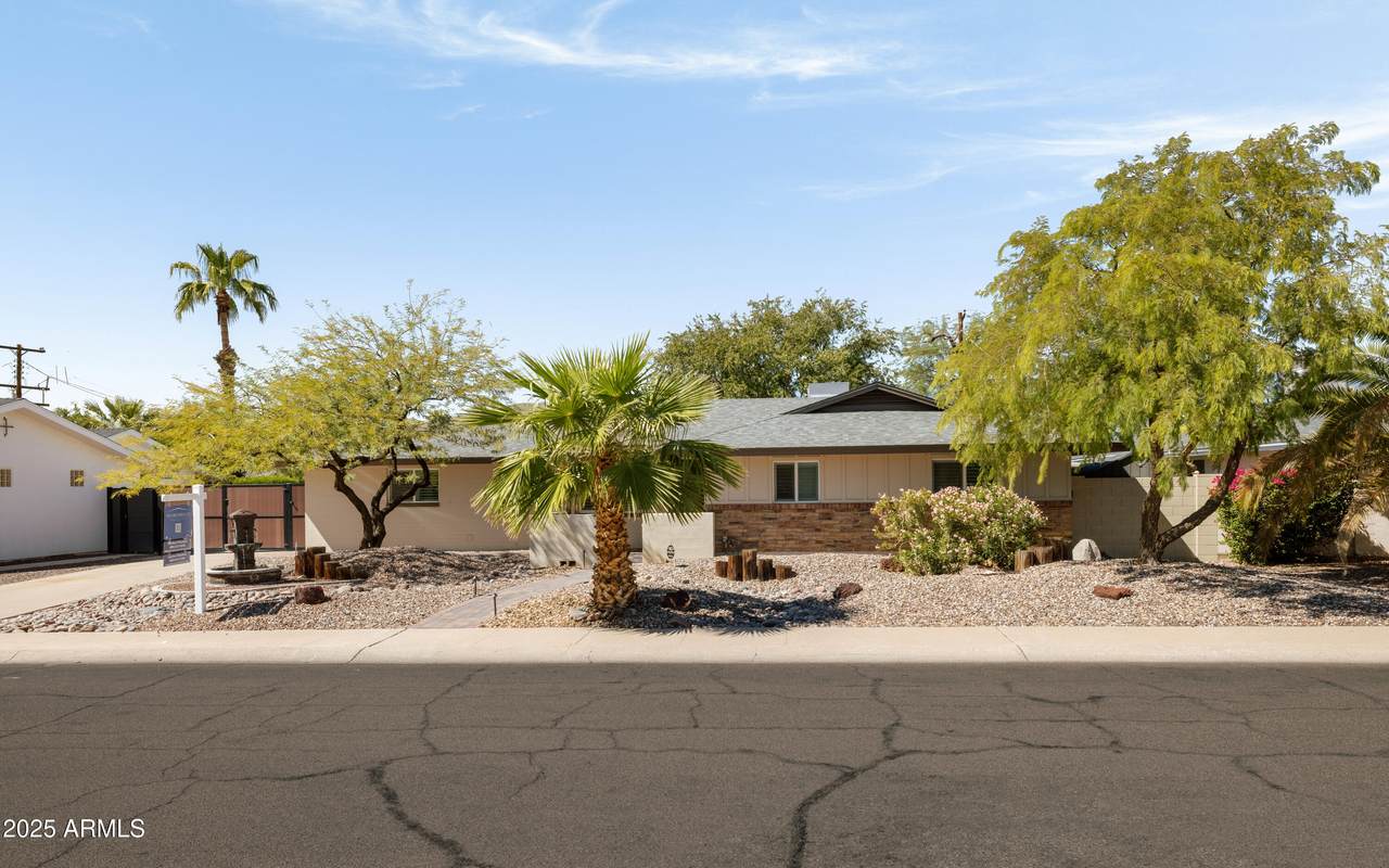 4802 83RD Street - Photo 1