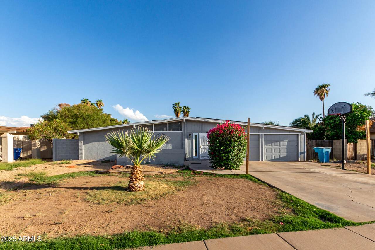 3807 Mercer Lane - Photo 1