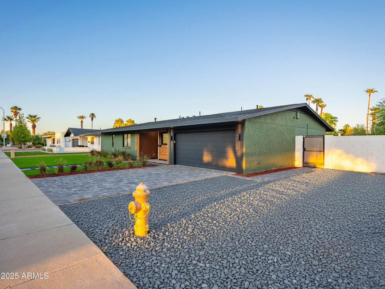 2901 81ST Place - Photo 1