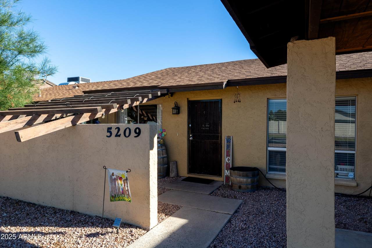 5209 Palo Verde Avenue - Photo 1