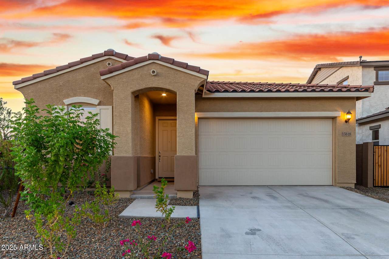 13618 Shifting Sands Drive - Photo 1