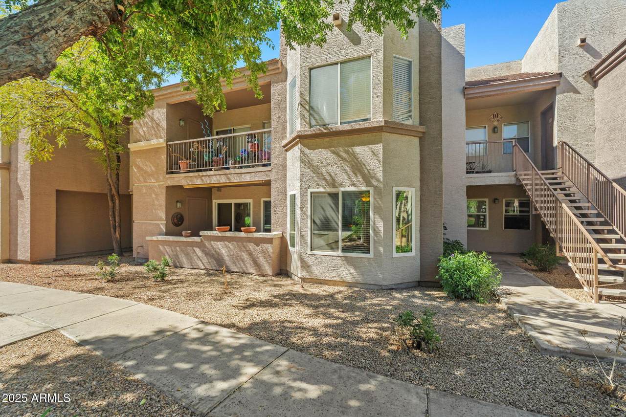 17017 12TH Street - Photo 1