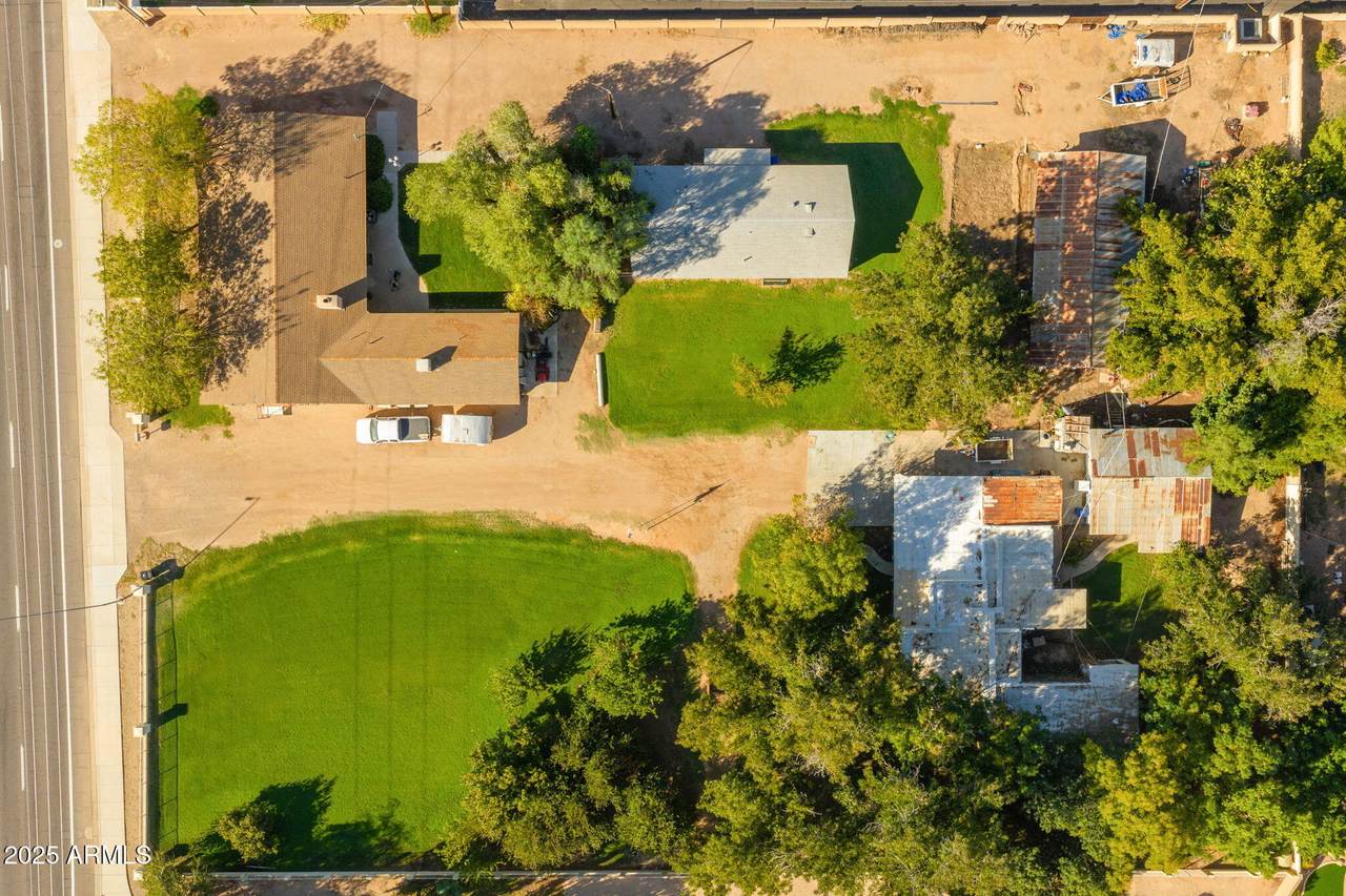 333 Cooper Road - Photo 1