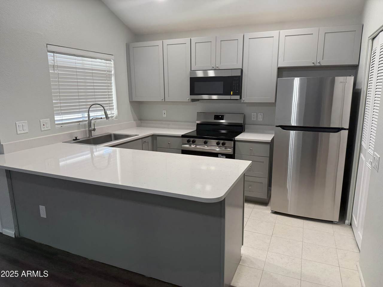 2201 Comanche Drive - Photo 1