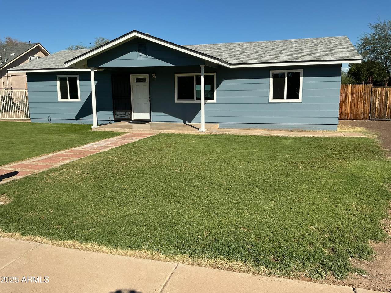 11525 81ST Avenue - Photo 1