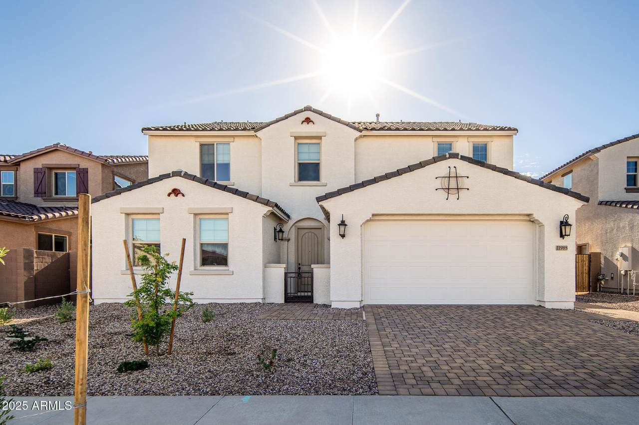 11988 169 Avenue - Photo 1