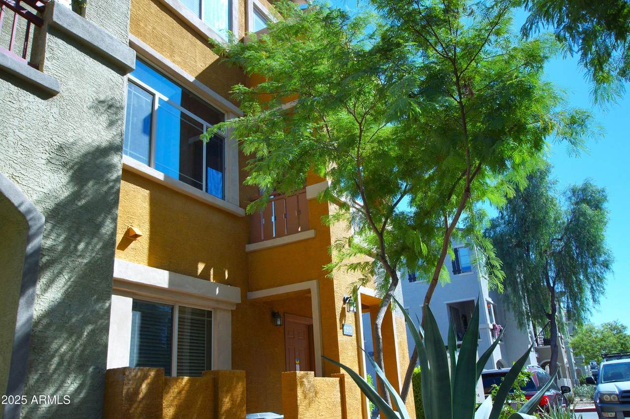 2150 Alameda Road - Photo 1