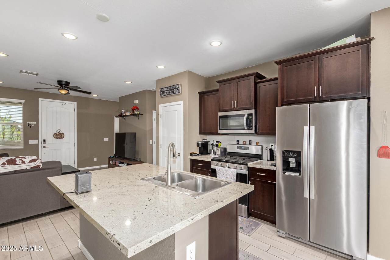 40550 Hillman Drive - Photo 1