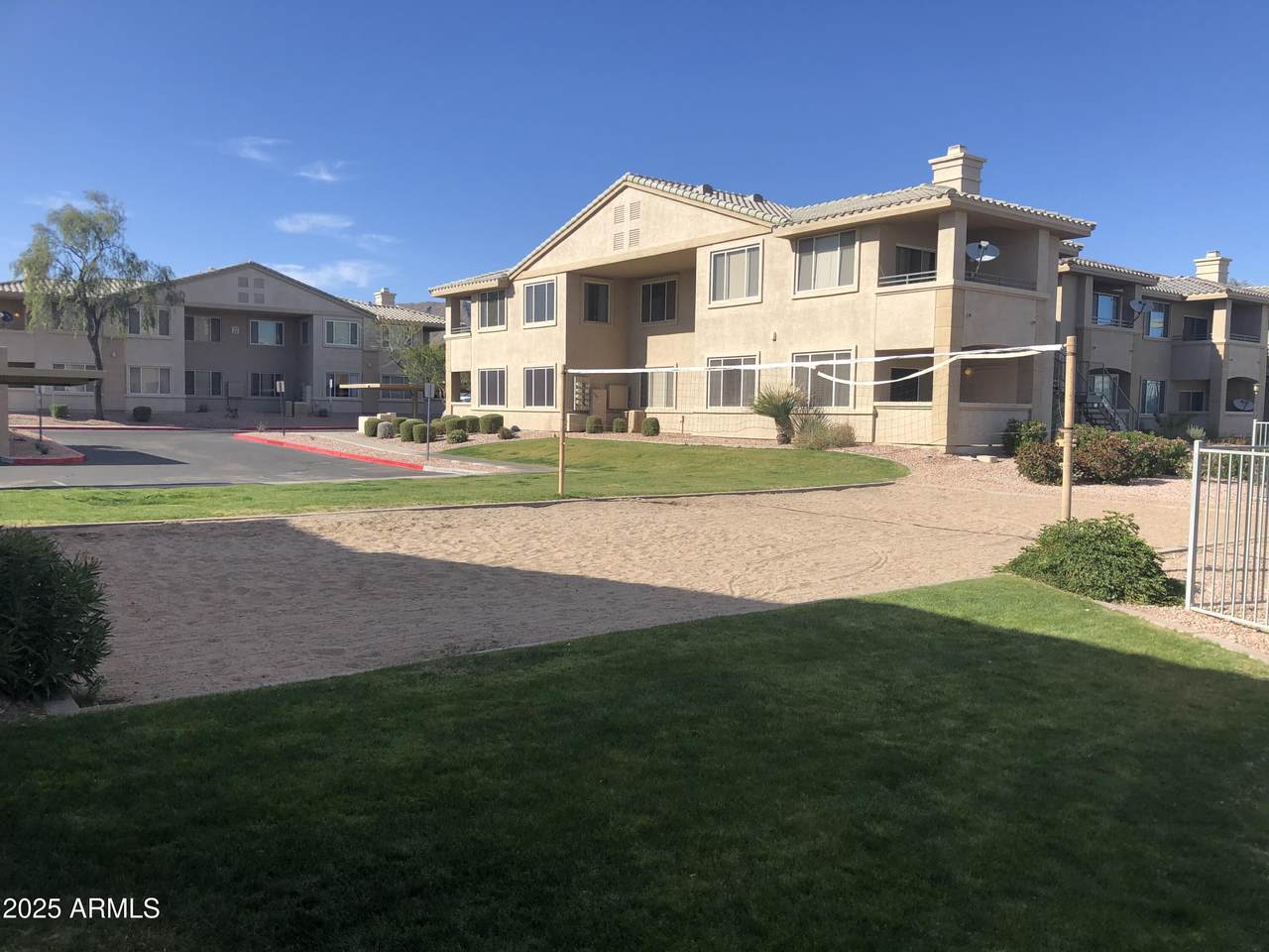 16013 Desert Foothills Parkway - Photo 1