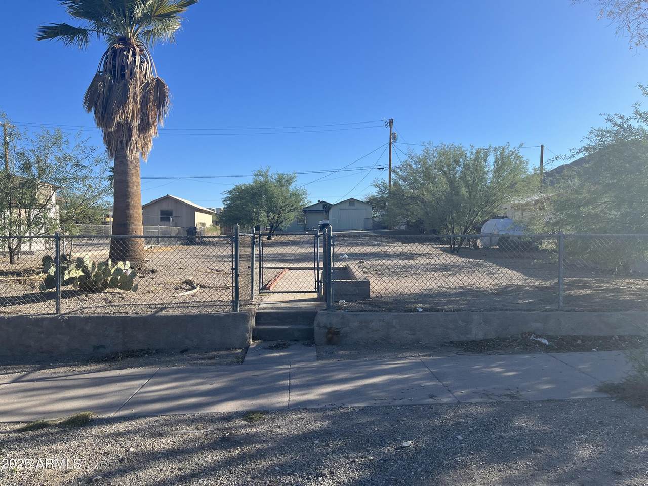 831 Ocotillo Avenue - Photo 1