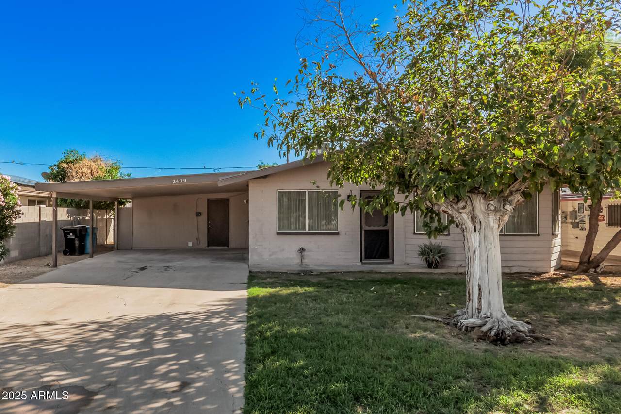 2409 Cortez Avenue - Photo 1