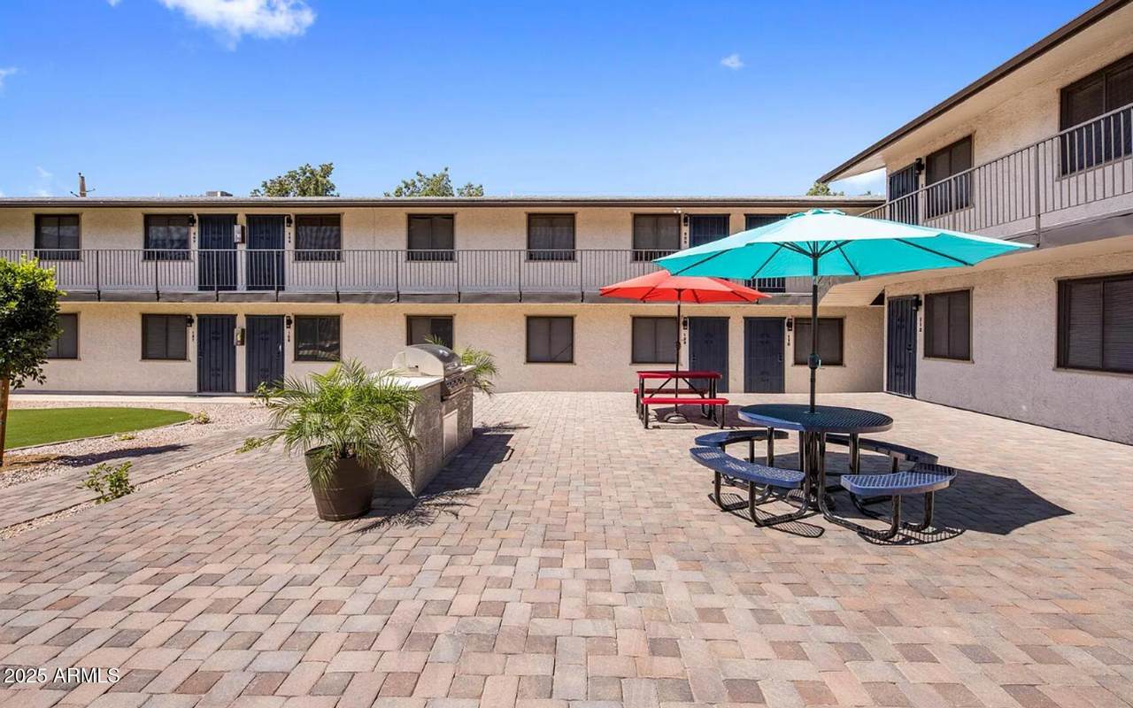 2216 Eugie Terrace - Photo 1