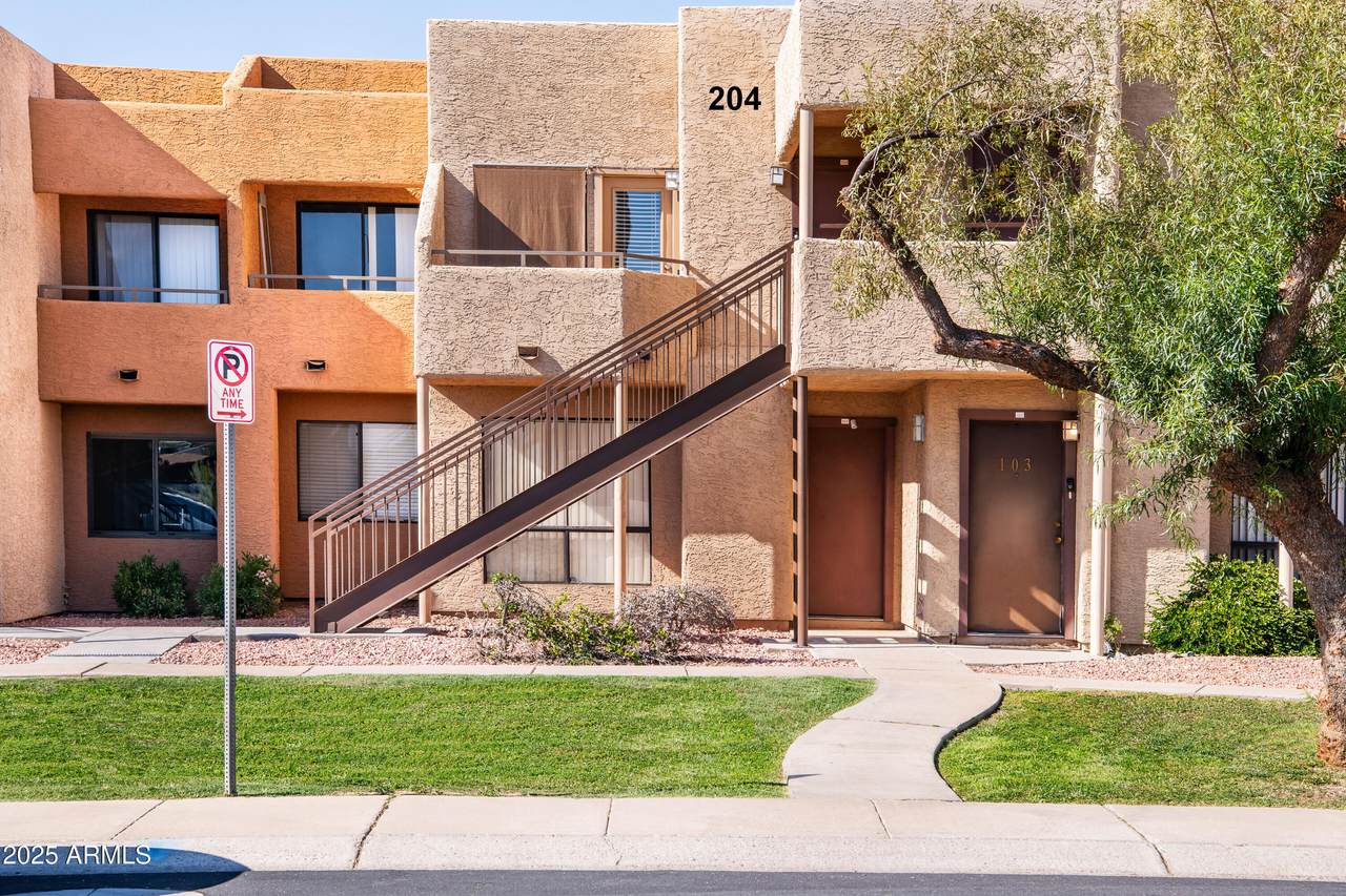 11640 51ST Avenue - Photo 1