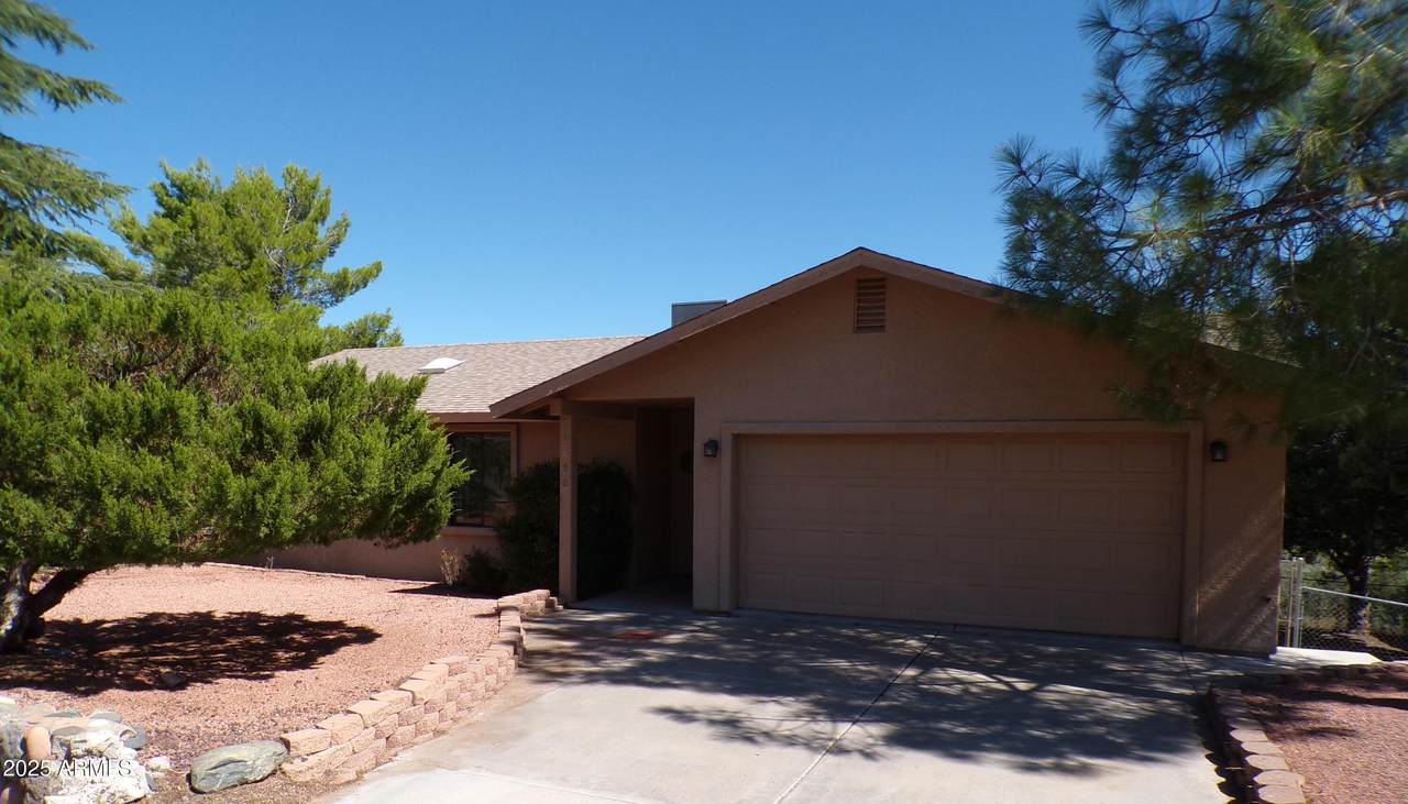 1850 Donner Trail - Photo 1