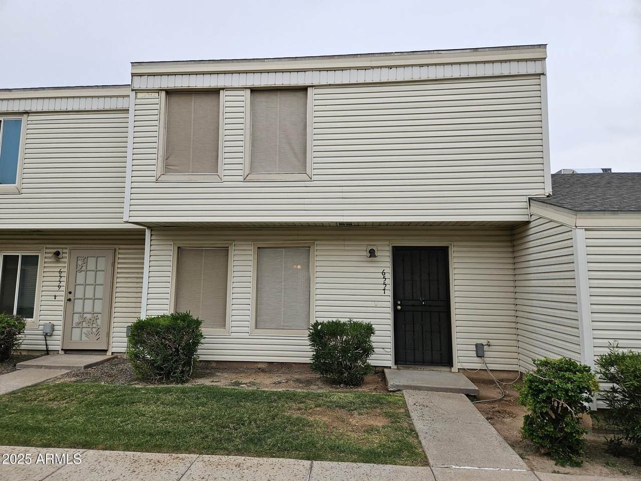 6557 La Rosa Drive - Photo 1