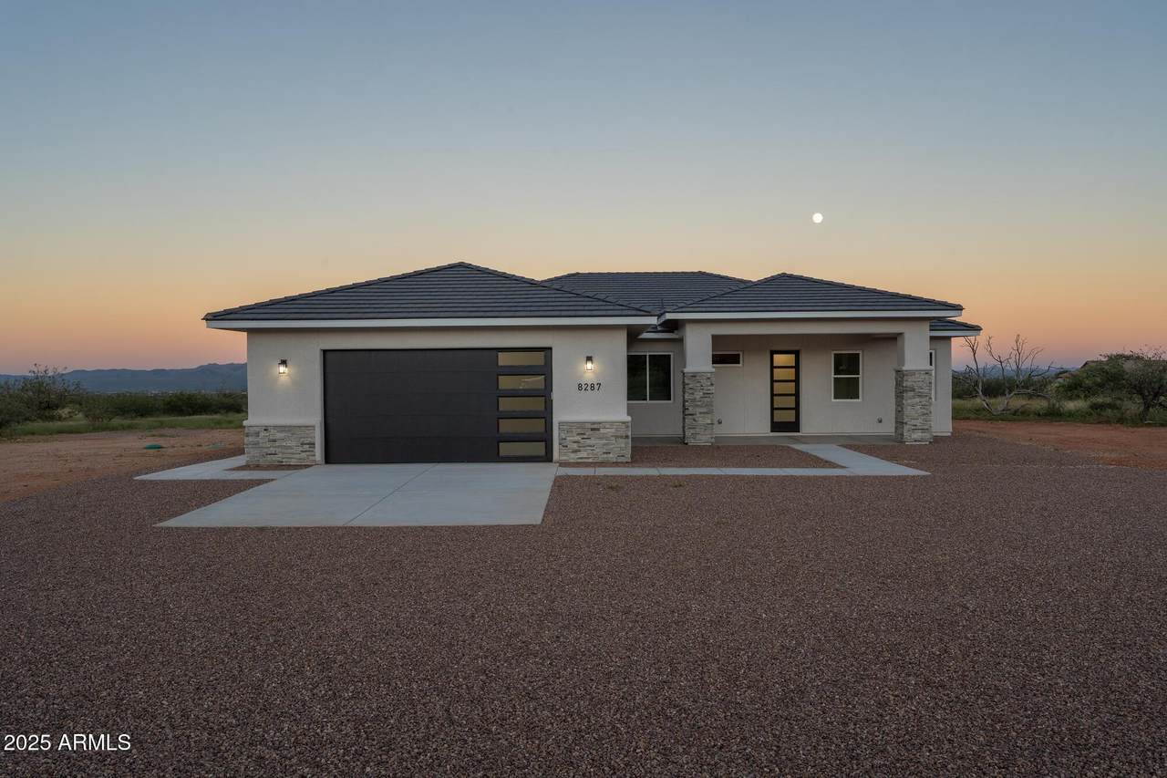 8287 Elohyna Lane - Photo 1