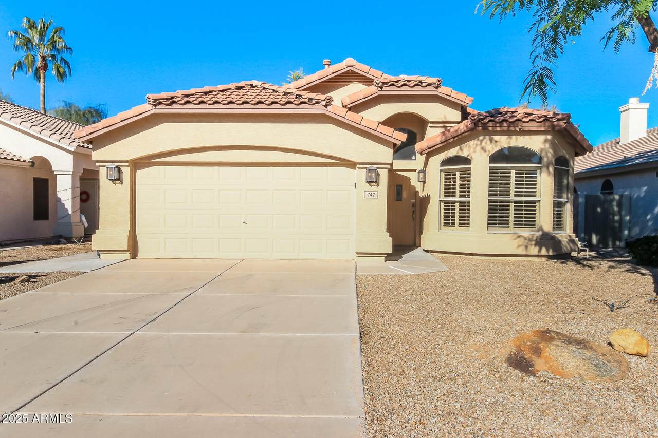 742 Kyle Drive - Photo 1