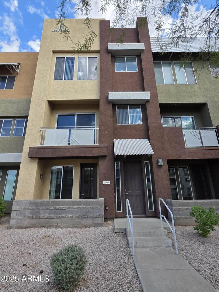 6605 93RD Avenue - Photo 1