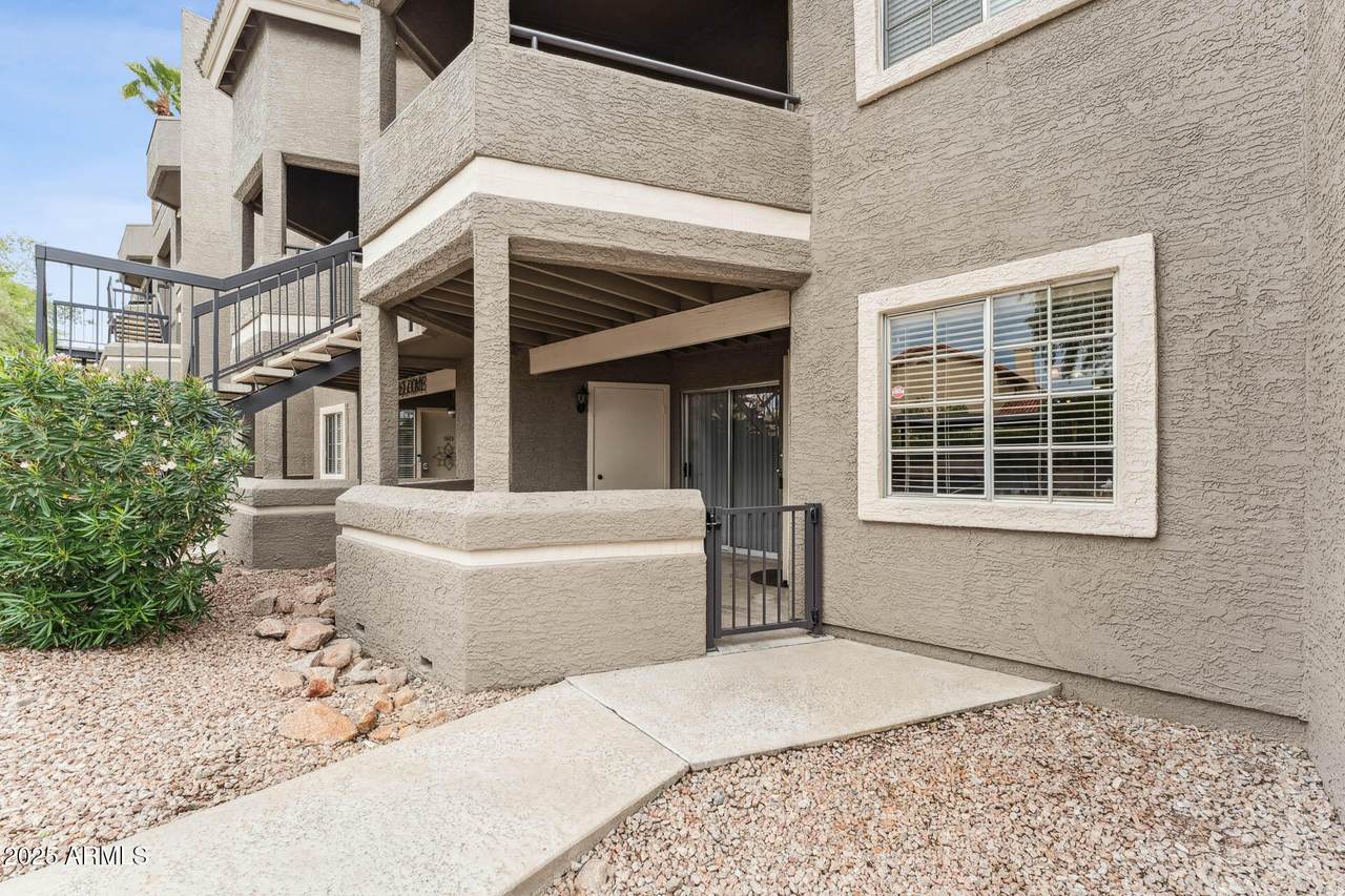 1720 Thunderbird Road - Photo 1