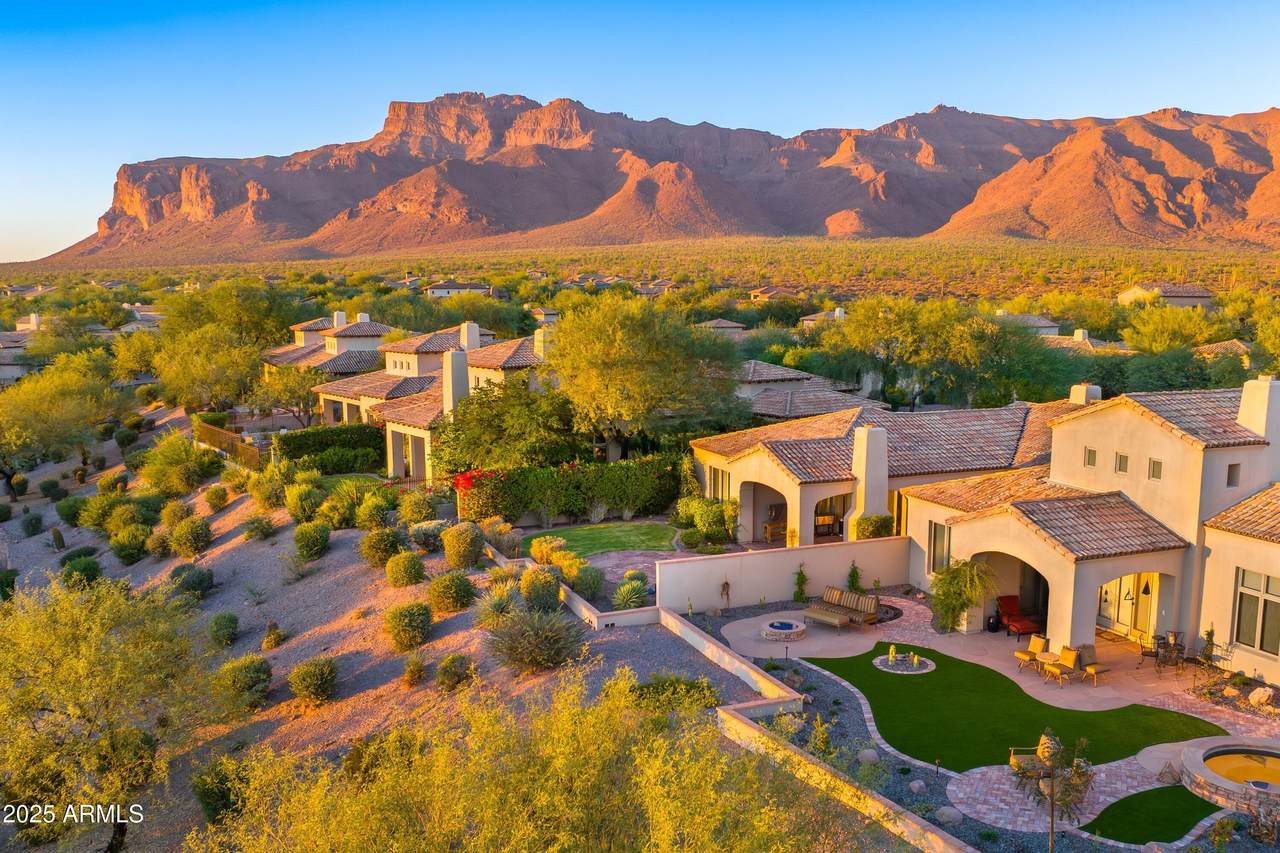 2936 Lookout Ridge - Photo 1