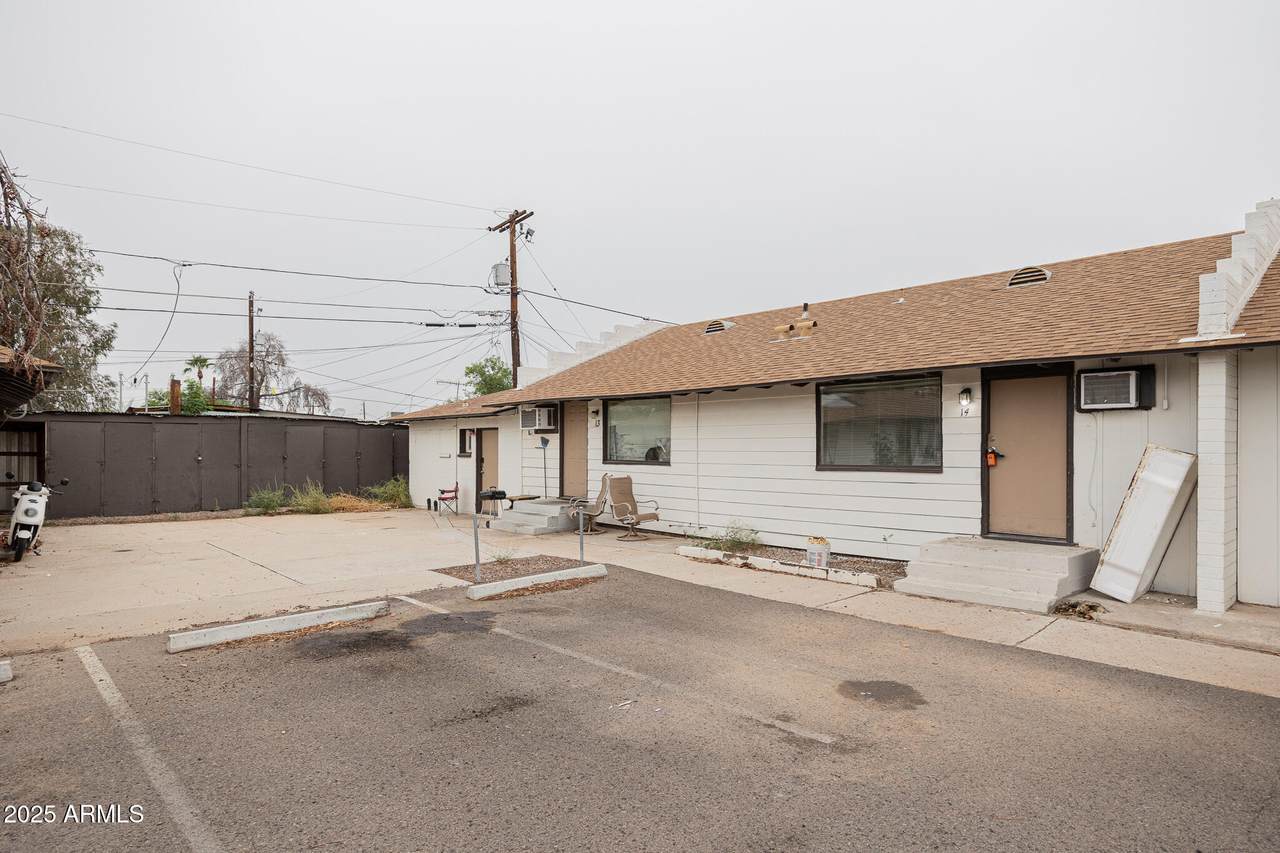 864 Chandler Boulevard - Photo 1