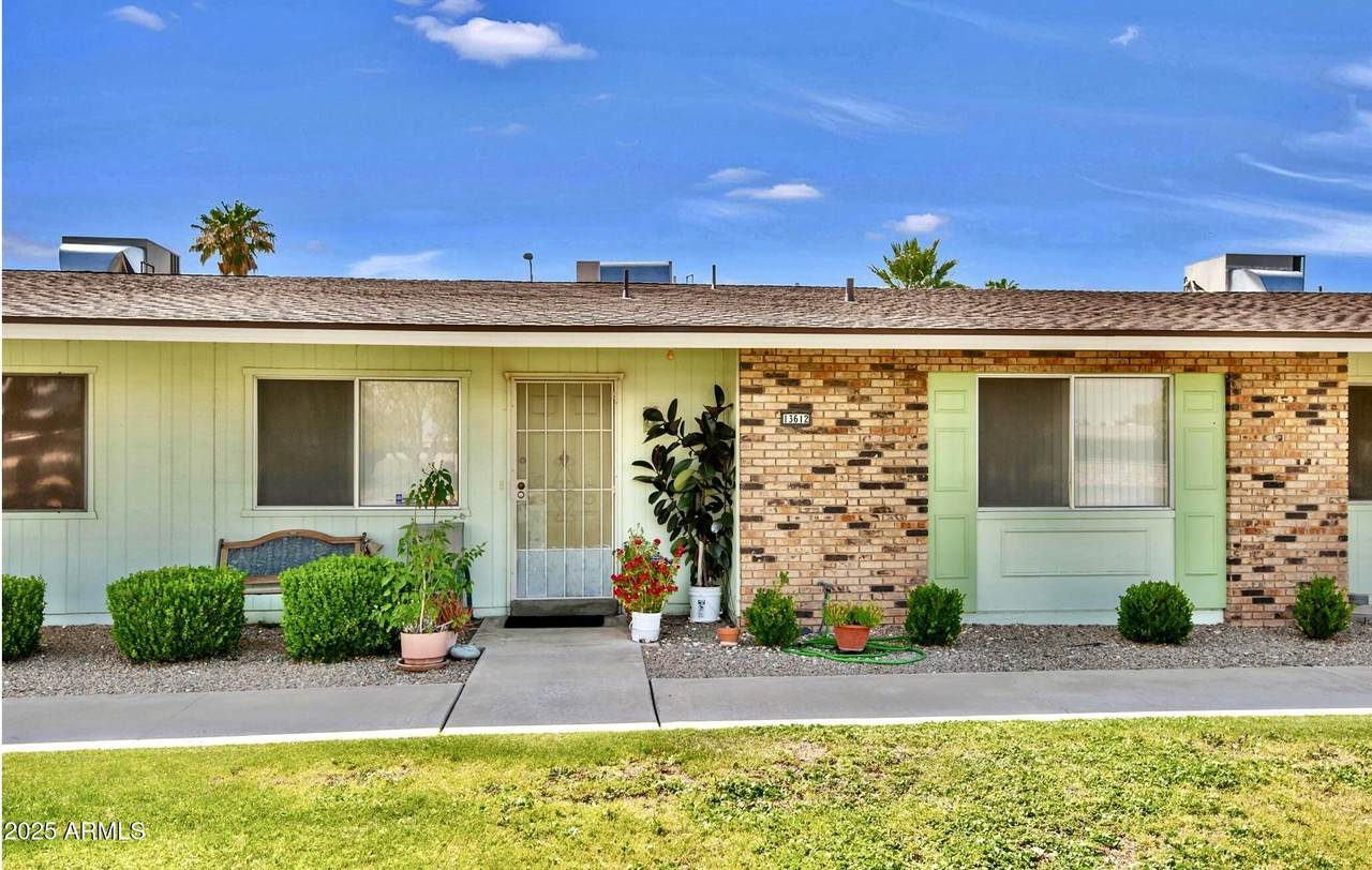 13612 111TH Avenue - Photo 1