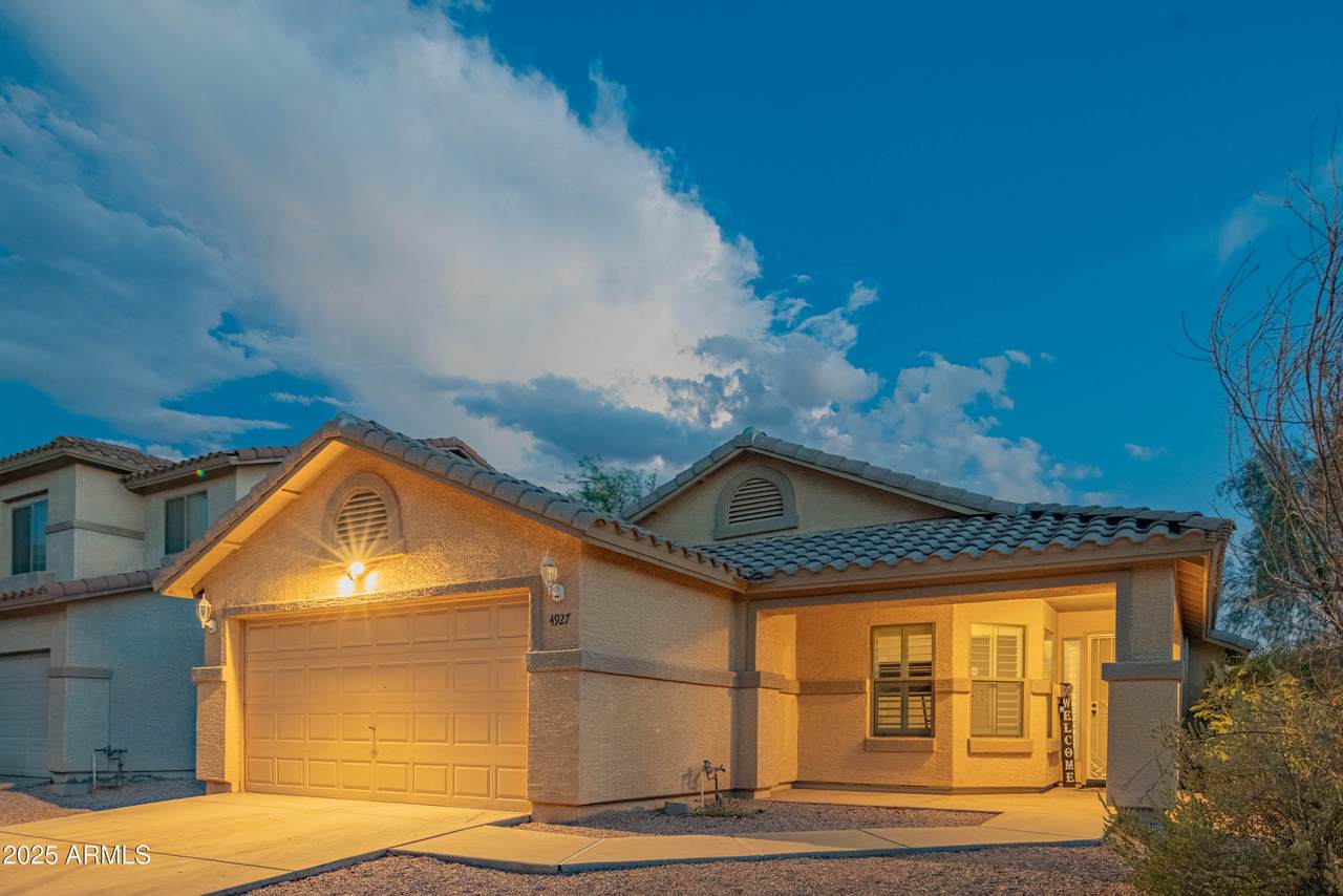 4927 Shumway Farm Road - Photo 1