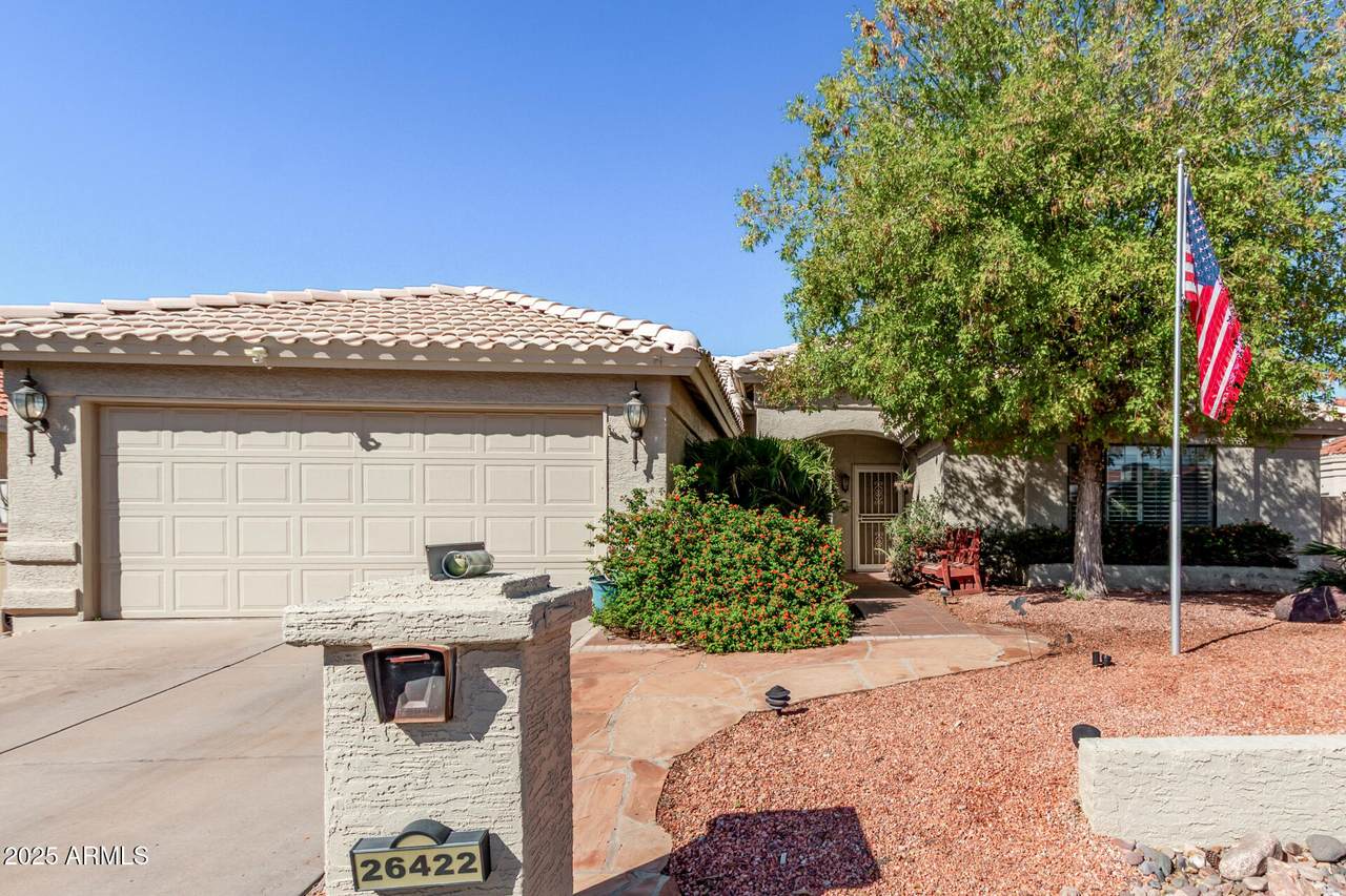 26422 Boxwood Drive - Photo 1