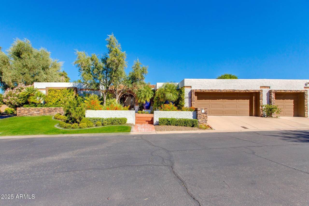 2502 Montebello Avenue - Photo 1