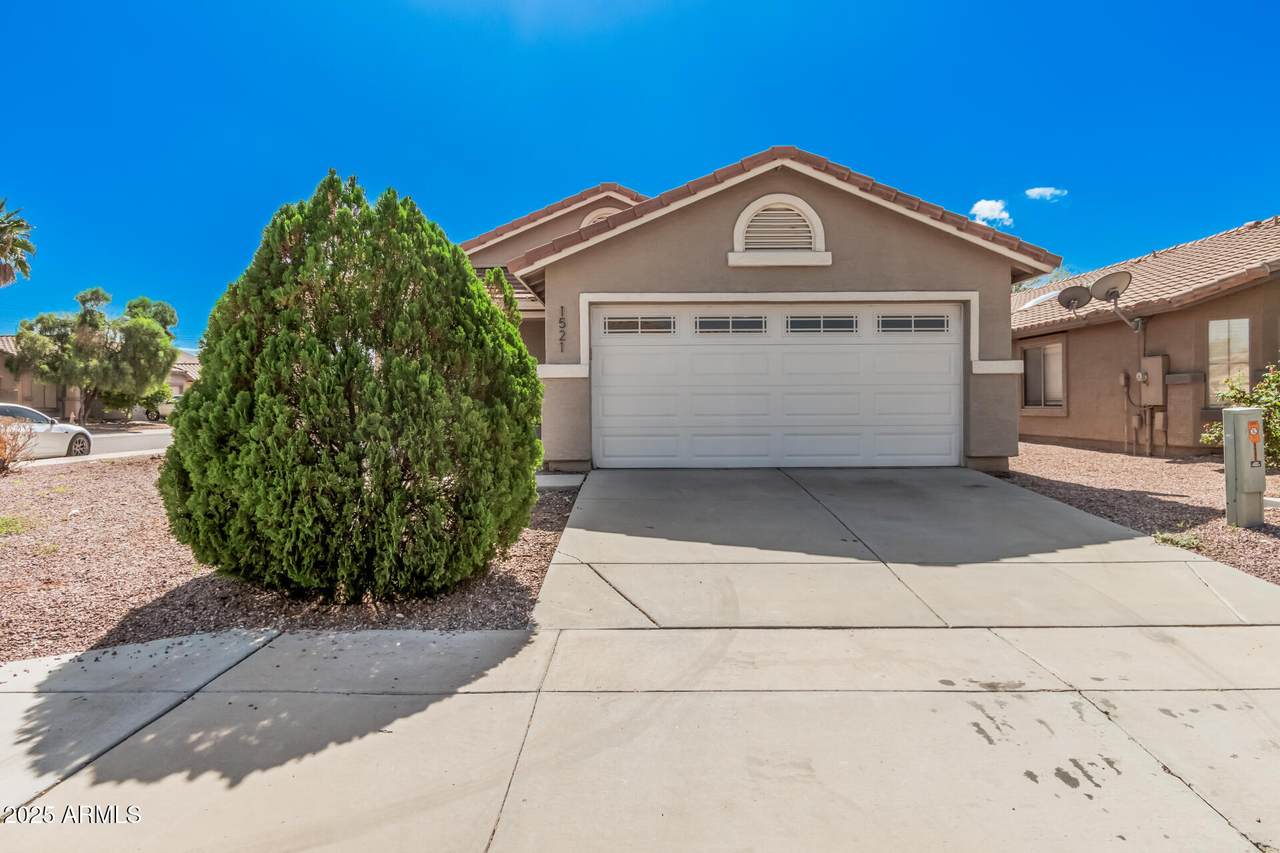 1521 Chambers Street - Photo 1