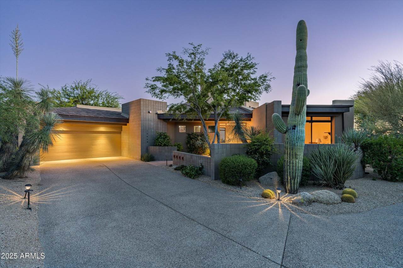 10699 Fernwood Lane - Photo 1