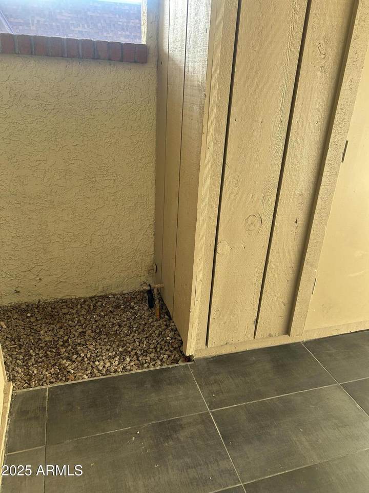 8131 107TH Avenue - Photo 1