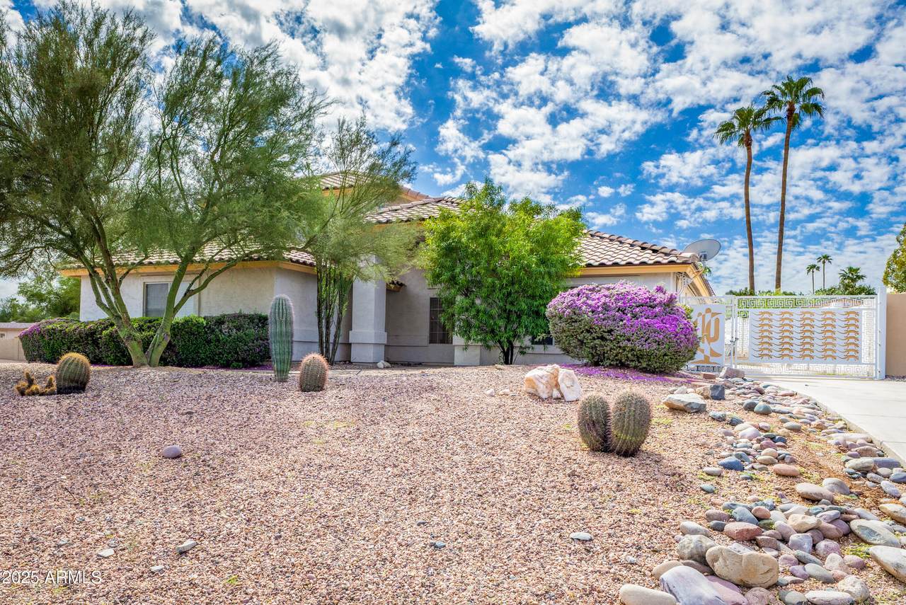 17149 El Pueblo Boulevard - Photo 1